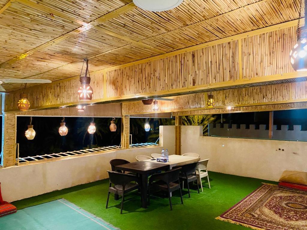Sehma Guest House Эль-Хамра Екстер'єр фото