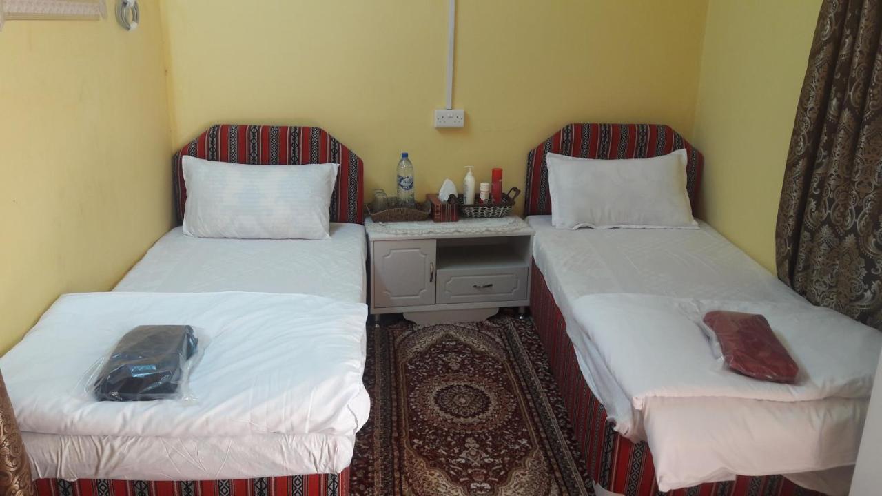 Sehma Guest House Эль-Хамра Екстер'єр фото